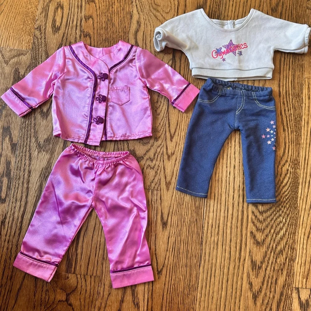 American Girl doll clothing and accessories - Picture 1 of 7